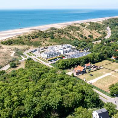 Strandhotel Westduin